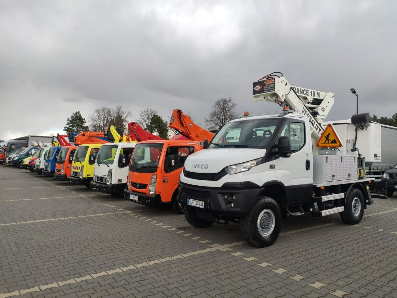 Iveco Daily 55S17W 4x4 Zwyżka 19m Versalift Lat 55 TB Time France - Billift: bild 2 Iveco Daily 55S17W 4x4 Zwyżka 19m Versalift Lat 55 TB Time France - Billift: bild 2