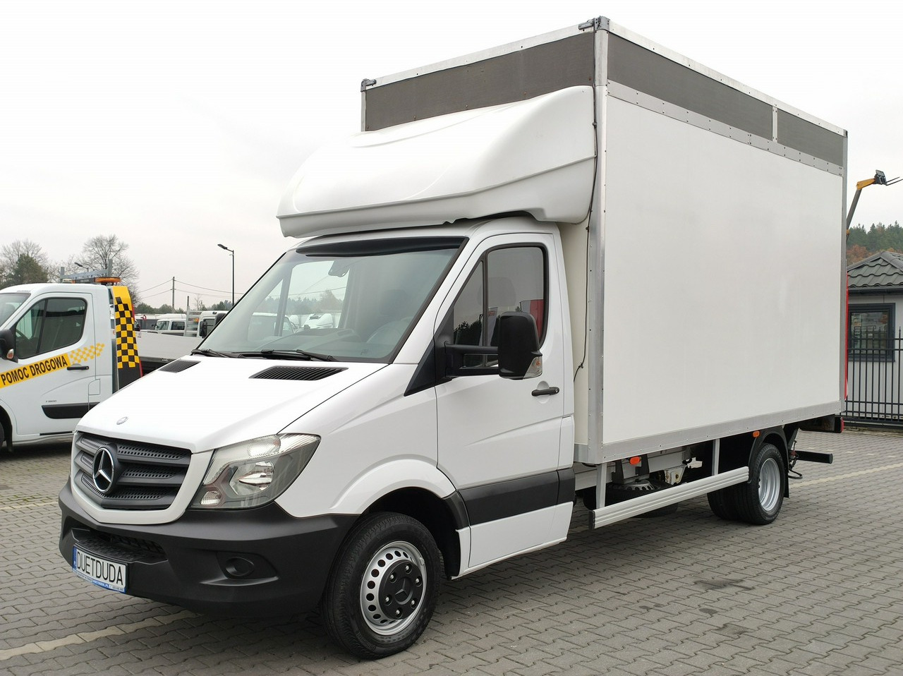 Mercedes Sprinter - Volymskåp: bild 1 Mercedes Sprinter - Volymskåp: bild 1
