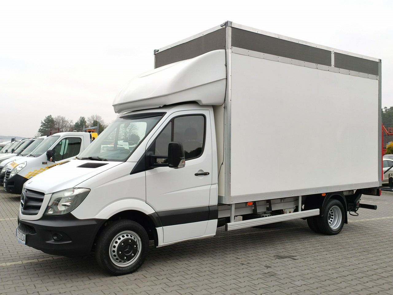 Mercedes Sprinter - Volymskåp: bild 5 Mercedes Sprinter - Volymskåp: bild 5