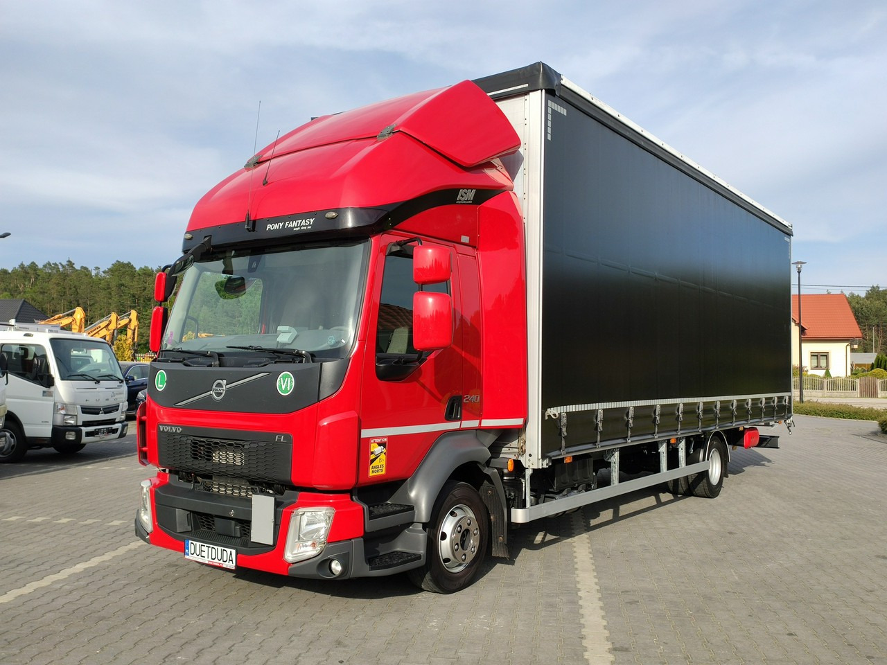 Volvo FL12.240 E6 Firana Tył Drzwi Dach Zsuwany Bogato Wyposażony !!! - Kapellbil: bild 2 Volvo FL12.240 E6 Firana Tył Drzwi Dach Zsuwany Bogato Wyposażony !!! - Kapellbil: bild 2