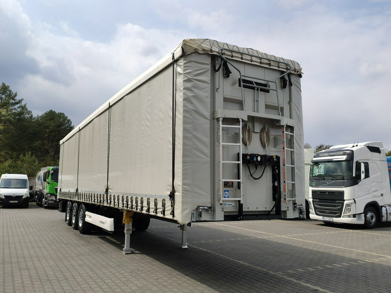 Wielton Standard na osiach SAF LIBNER DO PALET, ZRĄBKI, TROCIN - Kapelltrailer: bild 4 Wielton Standard na osiach SAF LIBNER DO PALET, ZRĄBKI, TROCIN - Kapelltrailer: bild 4