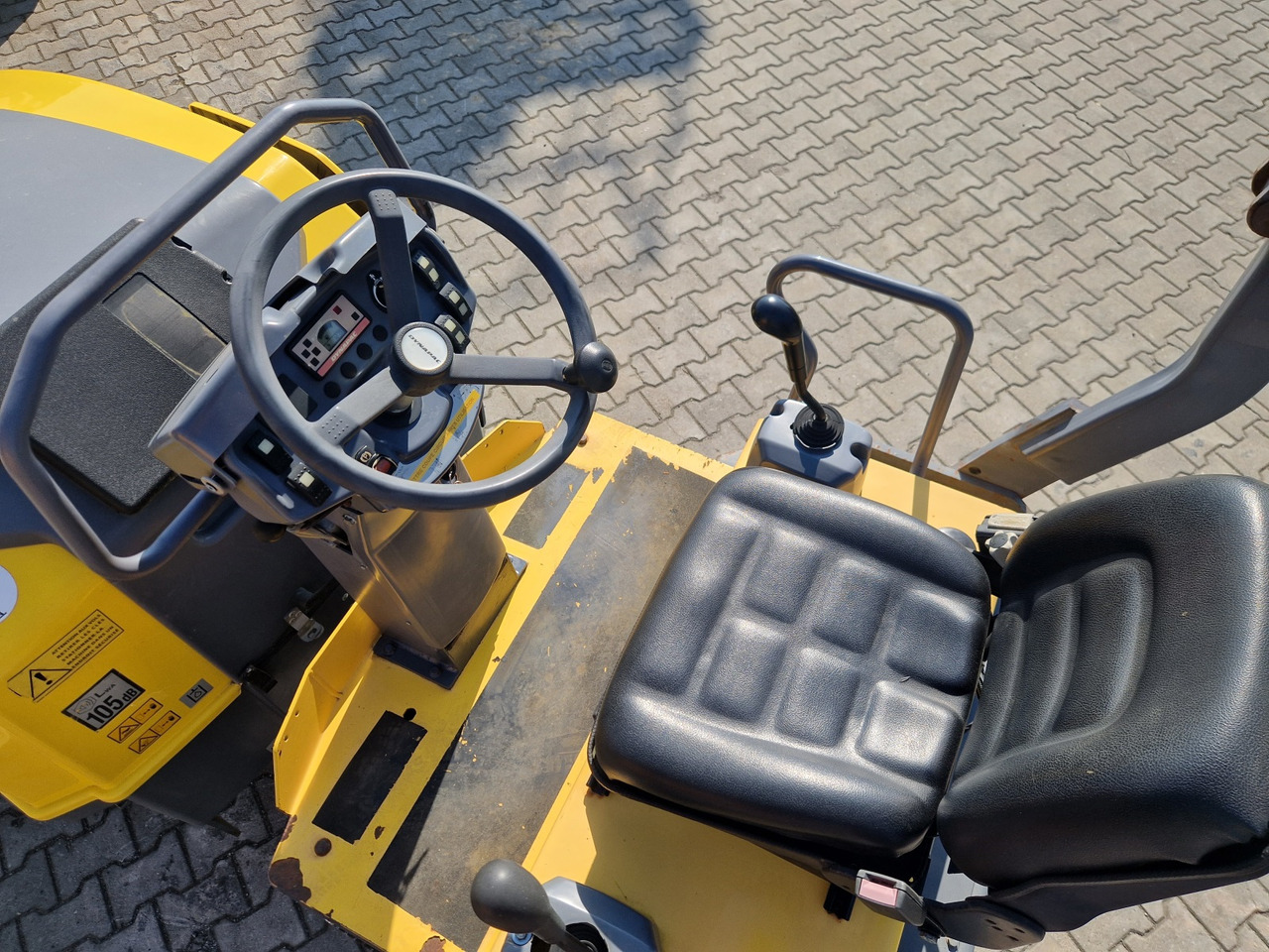 DYNAPAC CC 1300 - Vält: bild 5 DYNAPAC CC 1300 - Vält: bild 5