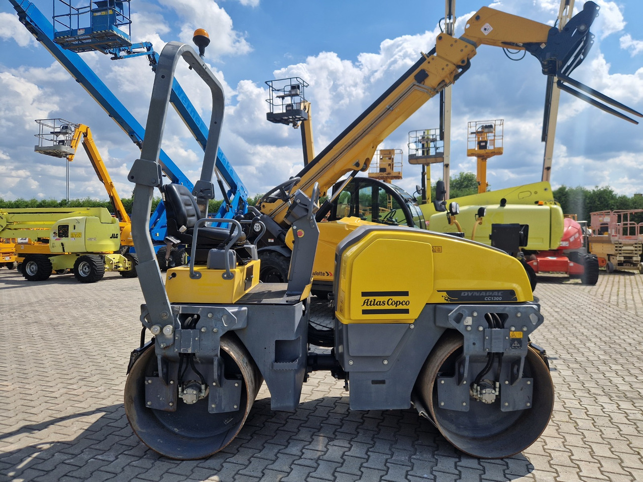 DYNAPAC CC 1300 - Asfaltvält: bild 2 DYNAPAC CC 1300 - Asfaltvält: bild 2