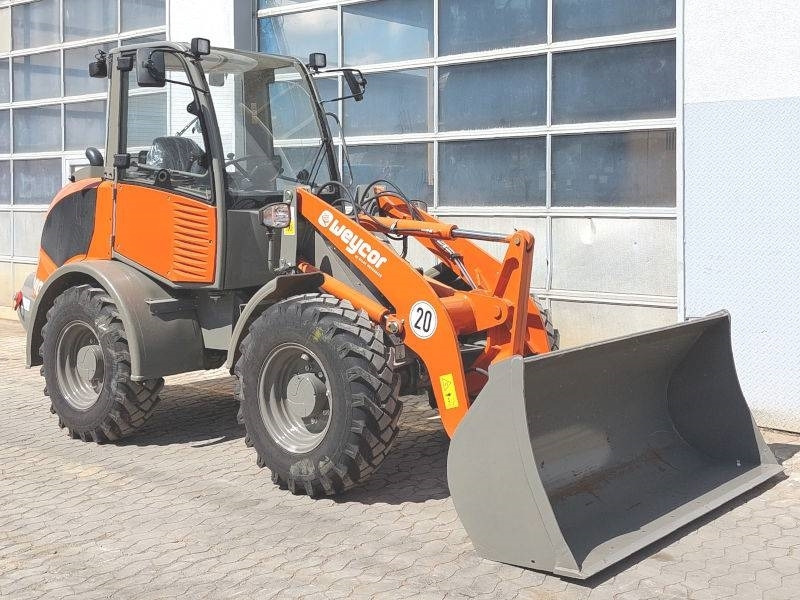 Atlas AR 400 - Kompaktlastare/ Slirstyrda lastare: bild 4 Atlas AR 400 - Kompaktlastare/ Slirstyrda lastare: bild 4