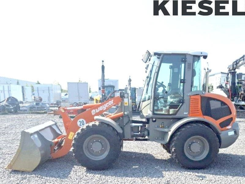 Atlas AR 480 - Kompaktlastare/ Slirstyrda lastare: bild 1 Atlas AR 480 - Kompaktlastare/ Slirstyrda lastare: bild 1