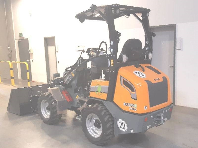 Giant G 2200 E X-Tra Elektro / electric - Kompaktlastare/ Slirstyrda lastare: bild 3 Giant G 2200 E X-Tra Elektro / electric - Kompaktlastare/ Slirstyrda lastare: bild 3