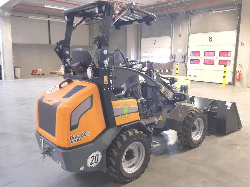 Giant G 2200 E X-Tra Elektro / electric - Kompaktlastare/ Slirstyrda lastare: bild 4 Giant G 2200 E X-Tra Elektro / electric - Kompaktlastare/ Slirstyrda lastare: bild 4