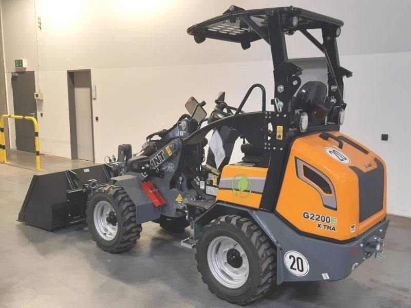 Giant G 2700 E X-Tra Elektro / electric - Kompaktlastare/ Slirstyrda lastare: bild 3 Giant G 2700 E X-Tra Elektro / electric - Kompaktlastare/ Slirstyrda lastare: bild 3