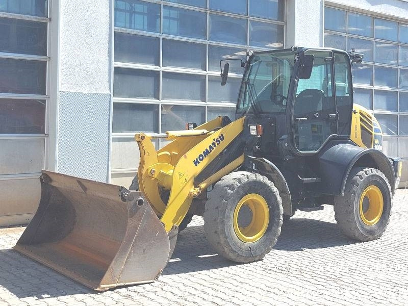 Komatsu WA 100 M-7 - Kompaktlastare/ Slirstyrda lastare: bild 2 Komatsu WA 100 M-7 - Kompaktlastare/ Slirstyrda lastare: bild 2