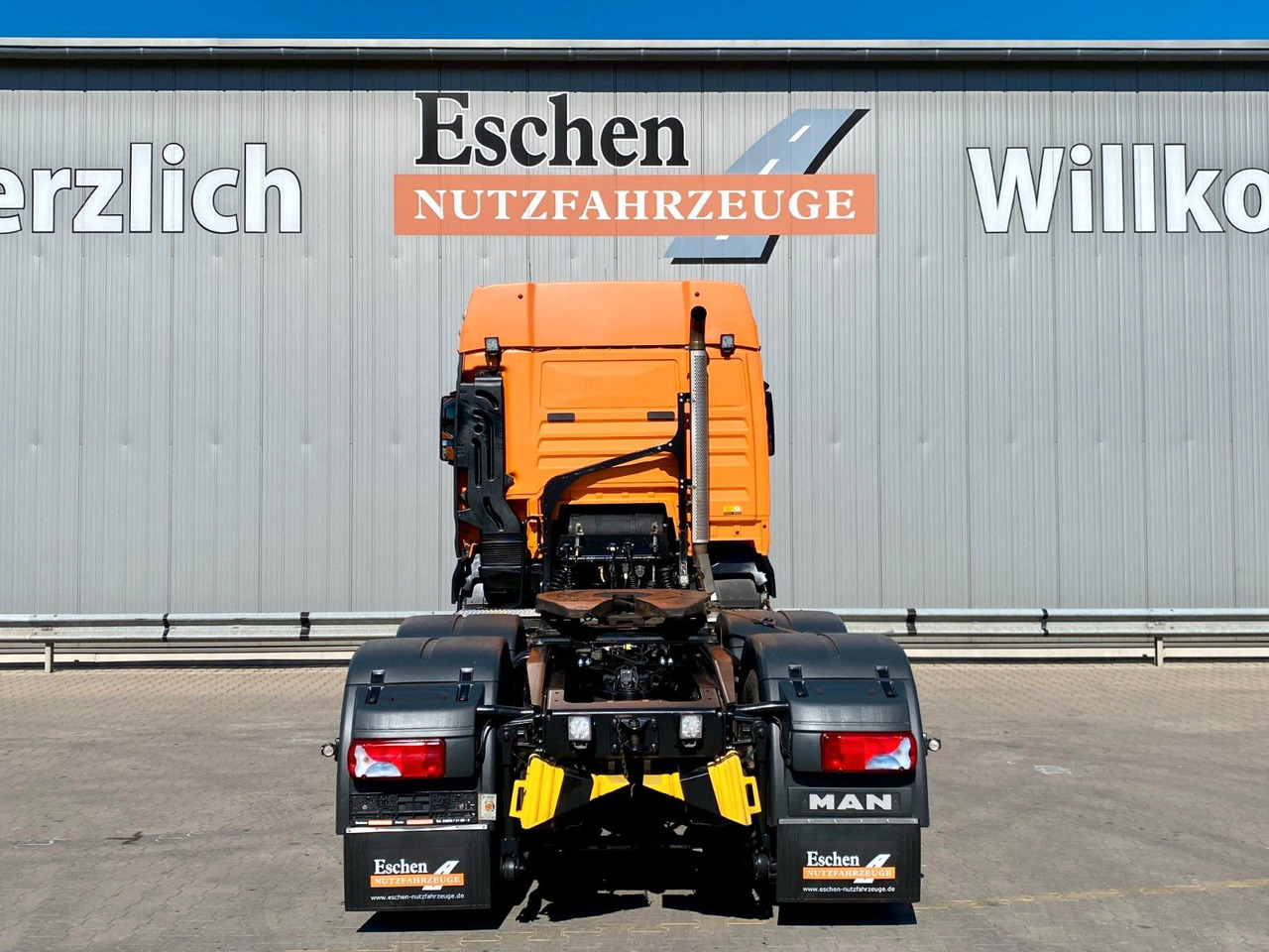 MAN TGX 33.580 6x4 BLS | D38*XLX*Navi*Retarder*ACC - Dragbil: bild 4 MAN TGX 33.580 6x4 BLS | D38*XLX*Navi*Retarder*ACC - Dragbil: bild 4