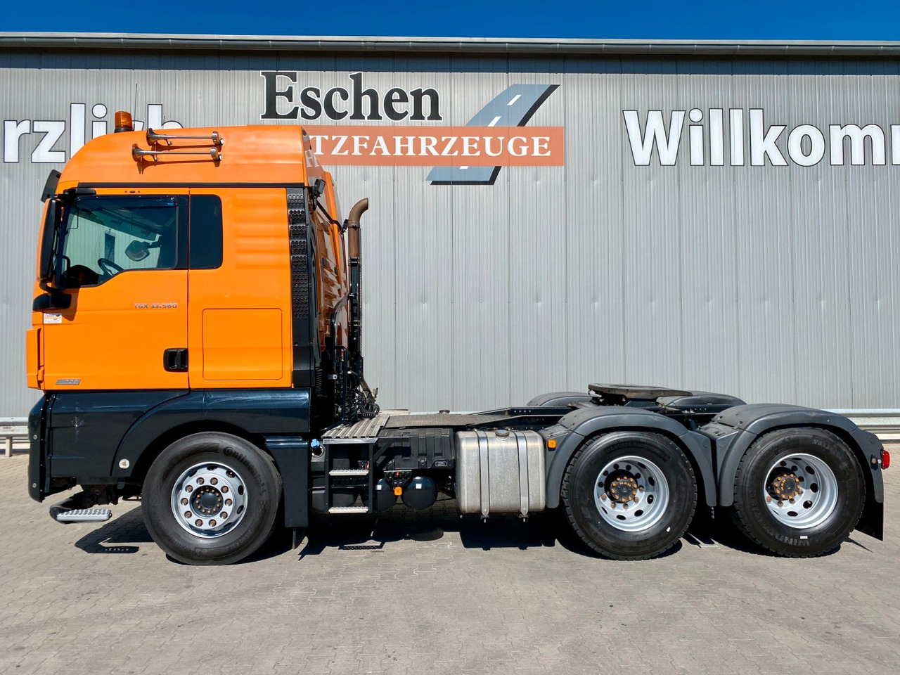 MAN TGX 33.580 6x4 BLS | D38*XLX*Navi*Retarder*ACC - Dragbil: bild 2 MAN TGX 33.580 6x4 BLS | D38*XLX*Navi*Retarder*ACC - Dragbil: bild 2