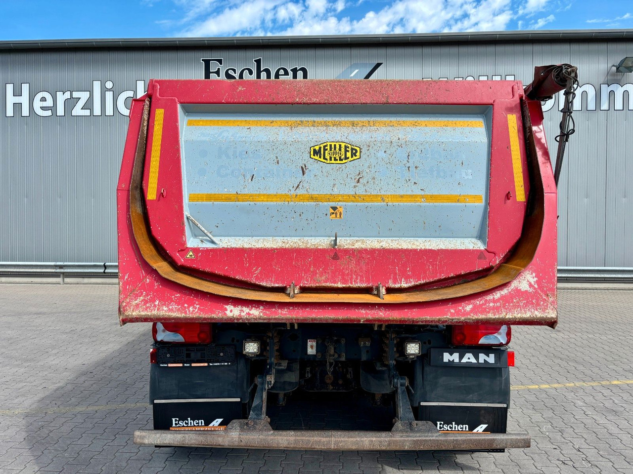 MAN TGS 35.420 8x4 BL | MEILLER*Rollplane*Navi*Klima - Liftdumper lastbil: bild 5 MAN TGS 35.420 8x4 BL | MEILLER*Rollplane*Navi*Klima - Liftdumper lastbil: bild 5