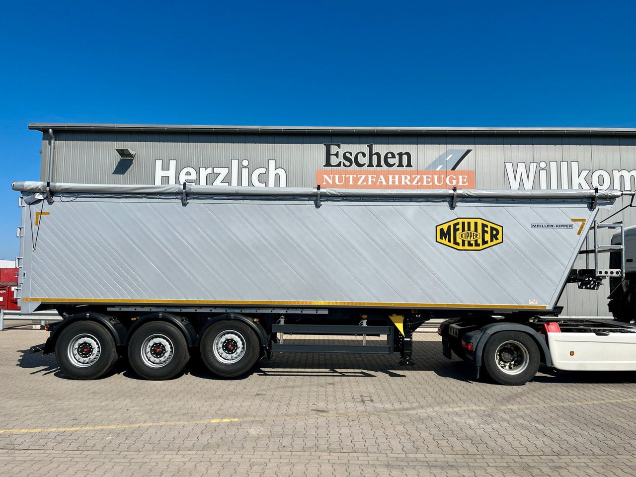 Meiller MHKA 45/3 Getreide 49m³ ALU*7mm Boden*Lift*Plane - Tippbil semitrailer: bild 5 Meiller MHKA 45/3 Getreide 49m³ ALU*7mm Boden*Lift*Plane - Tippbil semitrailer: bild 5