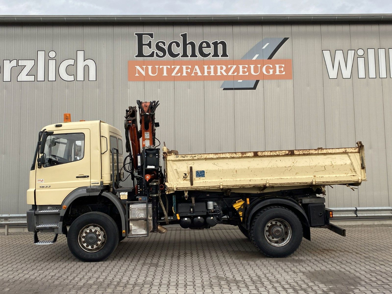 Mercedes-Benz 1833 4x4 Axor | Atlas 105.2-A2*Funk*AHK*3 Sitze - Tippbil lastbil, Kranbil: bild 3 Mercedes-Benz 1833 4x4 Axor | Atlas 105.2-A2*Funk*AHK*3 Sitze - Tippbil lastbil, Kranbil: bild 3