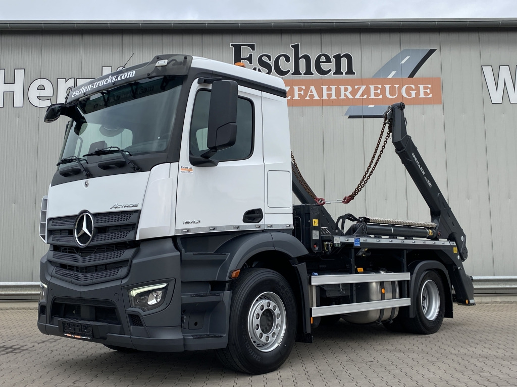 Mercedes-Benz 1842 L Actros - Liftdumper lastbil: bild 2 Mercedes-Benz 1842 L Actros - Liftdumper lastbil: bild 2