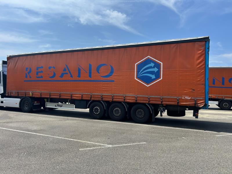 Fliegl - Kapelltrailer: bild 2 Fliegl - Kapelltrailer: bild 2