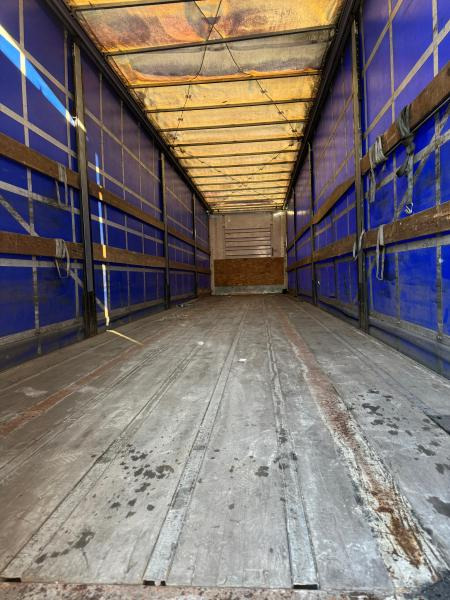 Fruehauf - Kapelltrailer: bild 2 Fruehauf - Kapelltrailer: bild 2