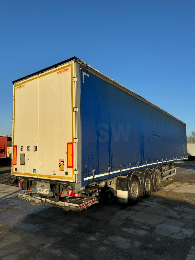 Fruehauf - Kapelltrailer: bild 1 Fruehauf - Kapelltrailer: bild 1