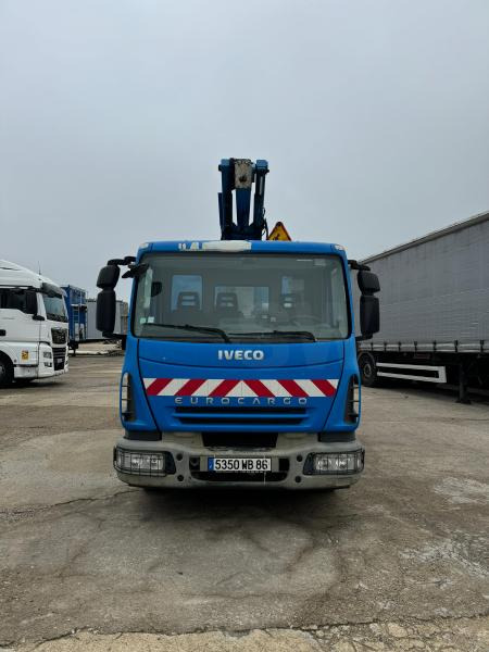 Iveco Eurocargo 100E19 - Billift: bild 2 Iveco Eurocargo 100E19 - Billift: bild 2