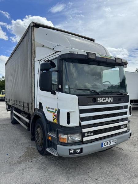 Scania 94 D220 - Kapellbil: bild 2 Scania 94 D220 - Kapellbil: bild 2