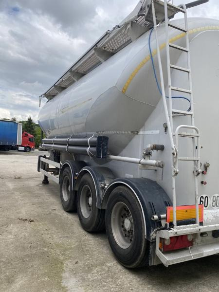 Spitzer - Tanktrailer: bild 3 Spitzer - Tanktrailer: bild 3