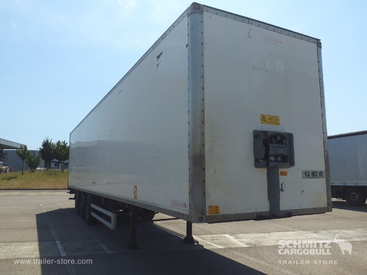 FRUEHAUF Dryfreight Standard Roller shutter door - Skåp semitrailer: bild 1 FRUEHAUF Dryfreight Standard Roller shutter door - Skåp semitrailer: bild 1