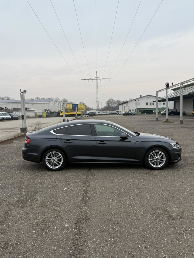 AUDI A5 Sportback 2.0 TDI Schräghecklimousine - Personbil: bild 4 AUDI A5 Sportback 2.0 TDI Schräghecklimousine - Personbil: bild 4