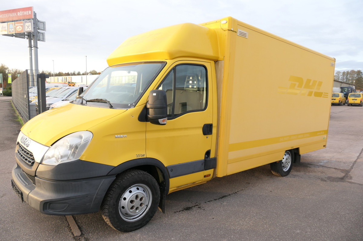 IVECO Daily 35 S11 C30C AUTOMATIK KAMERA MAXI KAMERA R - Volymskåp: bild 1 IVECO Daily 35 S11 C30C AUTOMATIK KAMERA MAXI KAMERA R - Volymskåp: bild 1
