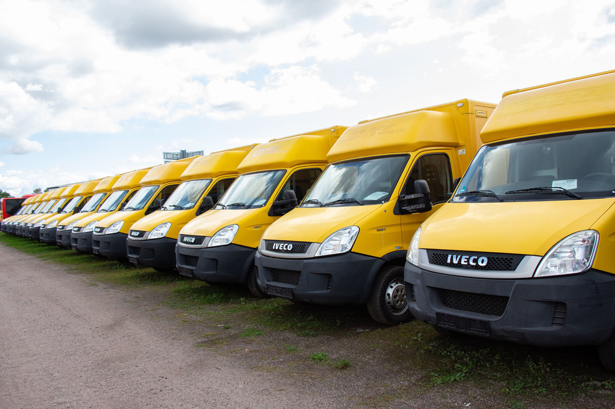 IVECO Daily 35 S11 C30C AUTOMATIK KAMERA MAXI Regale D - Volymskåp: bild 1 IVECO Daily 35 S11 C30C AUTOMATIK KAMERA MAXI Regale D - Volymskåp: bild 1