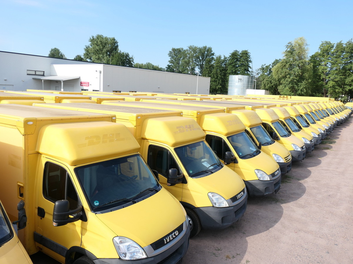 IVECO Daily 35 S11 C30C AUTOMATIK KAMERA MAXI Regale D - Volymskåp: bild 1 IVECO Daily 35 S11 C30C AUTOMATIK KAMERA MAXI Regale D - Volymskåp: bild 1