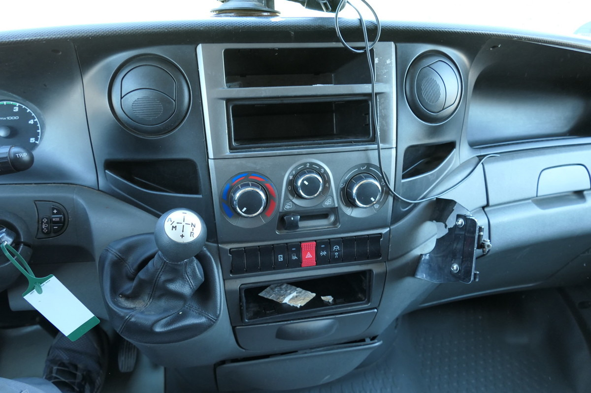 Volymskåp IVECO Daily 35 S11 C30C AUTOMATIK KAMERA Regale LUFT D: bild 10