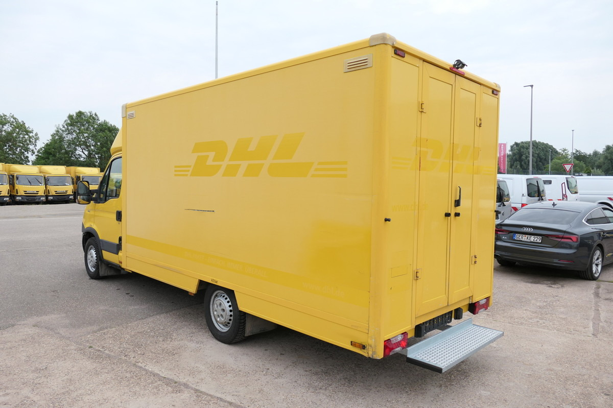 IVECO Daily 35 S11 C30C AUTOMATIK KAMERA Regale LUFT D - Volymskåp: bild 4 IVECO Daily 35 S11 C30C AUTOMATIK KAMERA Regale LUFT D - Volymskåp: bild 4