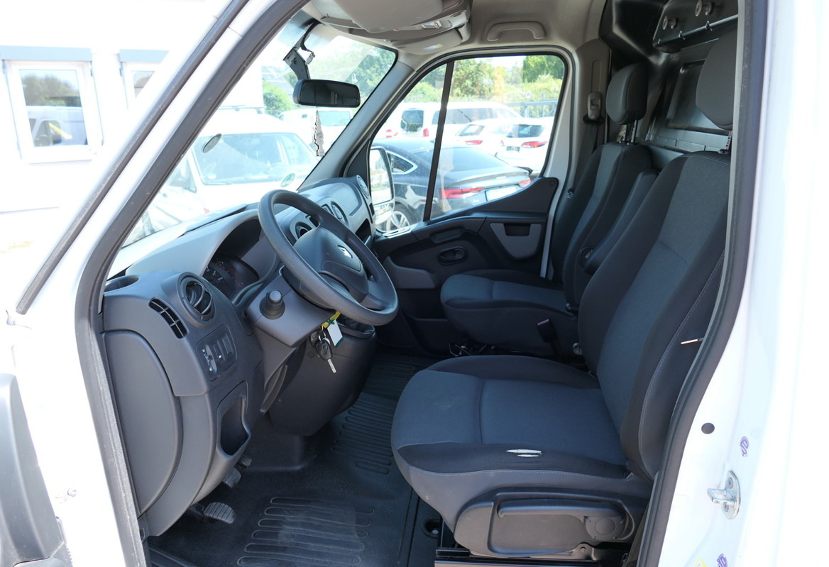 Skåpbil RENAULT Master 130 dCi L3H2 Euro6 KLIMA COC Regal: bild 9