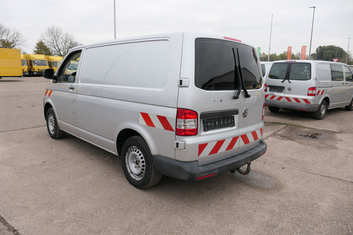 VW T5 Transporter 2.0 TDI 2-Sitzer 4 Motion AHK KLI - Små skåpbil: bild 4 VW T5 Transporter 2.0 TDI 2-Sitzer 4 Motion AHK KLI - Små skåpbil: bild 4
