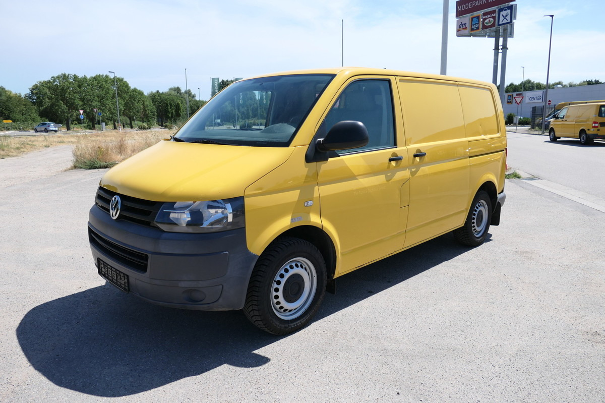 VW T5 Transporter 2.0 TDI PARKTRONIK EURO-5 2xSCHIE - Små skåpbil: bild 2 VW T5 Transporter 2.0 TDI PARKTRONIK EURO-5 2xSCHIE - Små skåpbil: bild 2