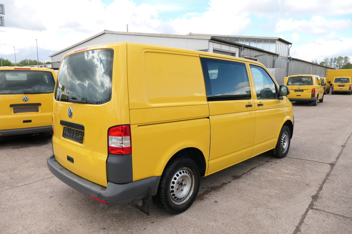 VW T5 Transporter 2.0 TDI PARKTRONIK EURO-5 2xSCHIE - Små skåpbil: bild 4 VW T5 Transporter 2.0 TDI PARKTRONIK EURO-5 2xSCHIE - Små skåpbil: bild 4