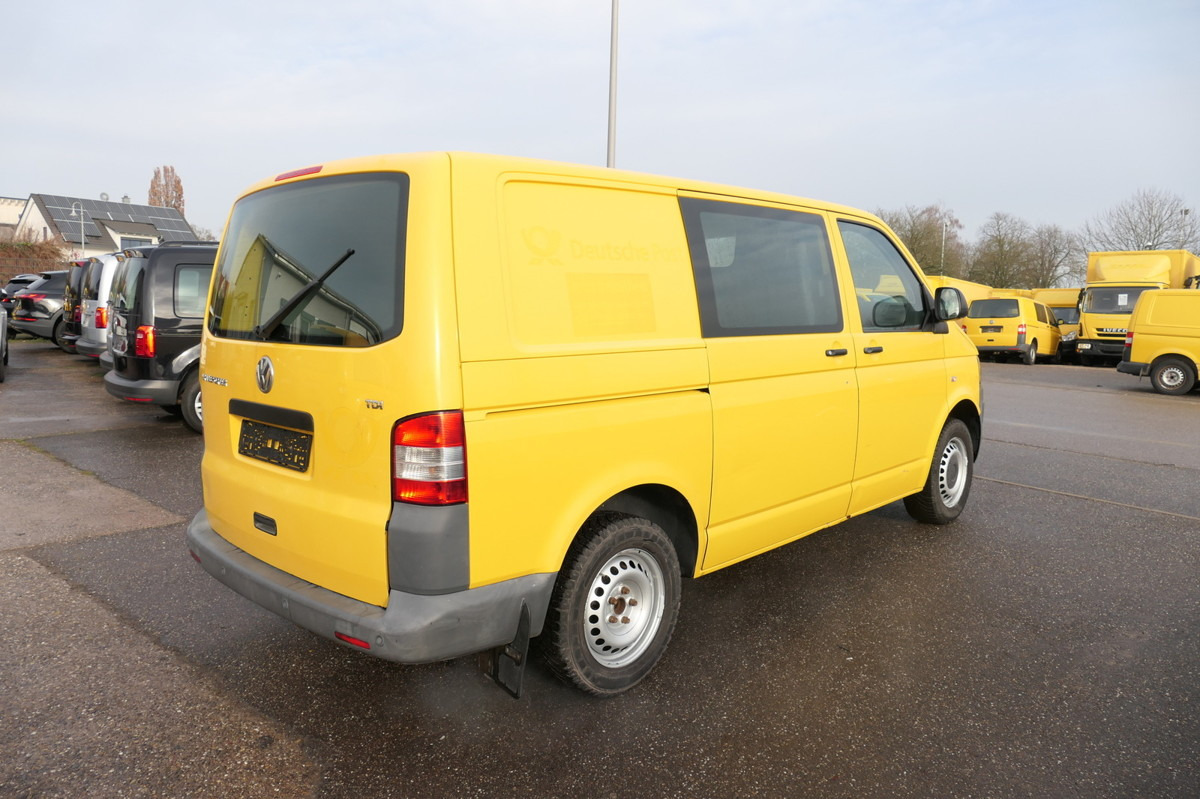 VW T5 Transporter 2.0 TDI PARKTRONIK EURO-5 2xSCHIE - Små skåpbil: bild 4 VW T5 Transporter 2.0 TDI PARKTRONIK EURO-5 2xSCHIE - Små skåpbil: bild 4