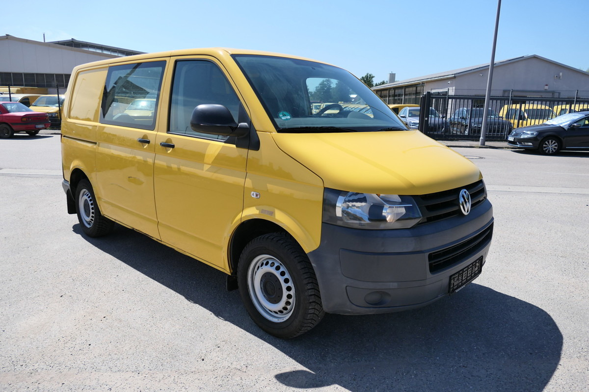 VW T5 Transporter 2.0 TDI PARKTRONIK EURO-5 2xSCHIE - Små skåpbil: bild 3 VW T5 Transporter 2.0 TDI PARKTRONIK EURO-5 2xSCHIE - Små skåpbil: bild 3