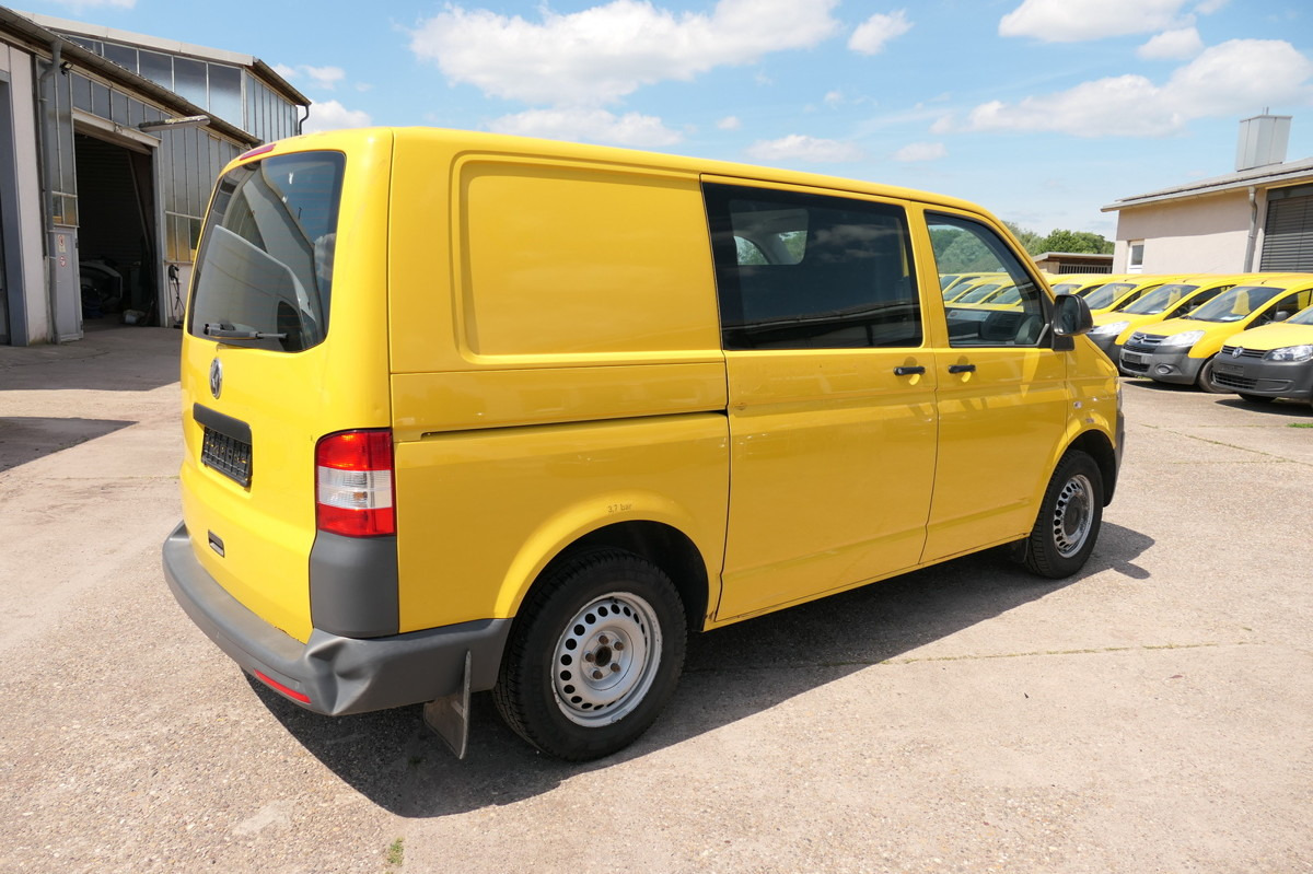 VW T5 Transporter 2.0 TDI PARKTRONIK EURO5 2xSCHIEB - Små skåpbil: bild 4 VW T5 Transporter 2.0 TDI PARKTRONIK EURO5 2xSCHIEB - Små skåpbil: bild 4