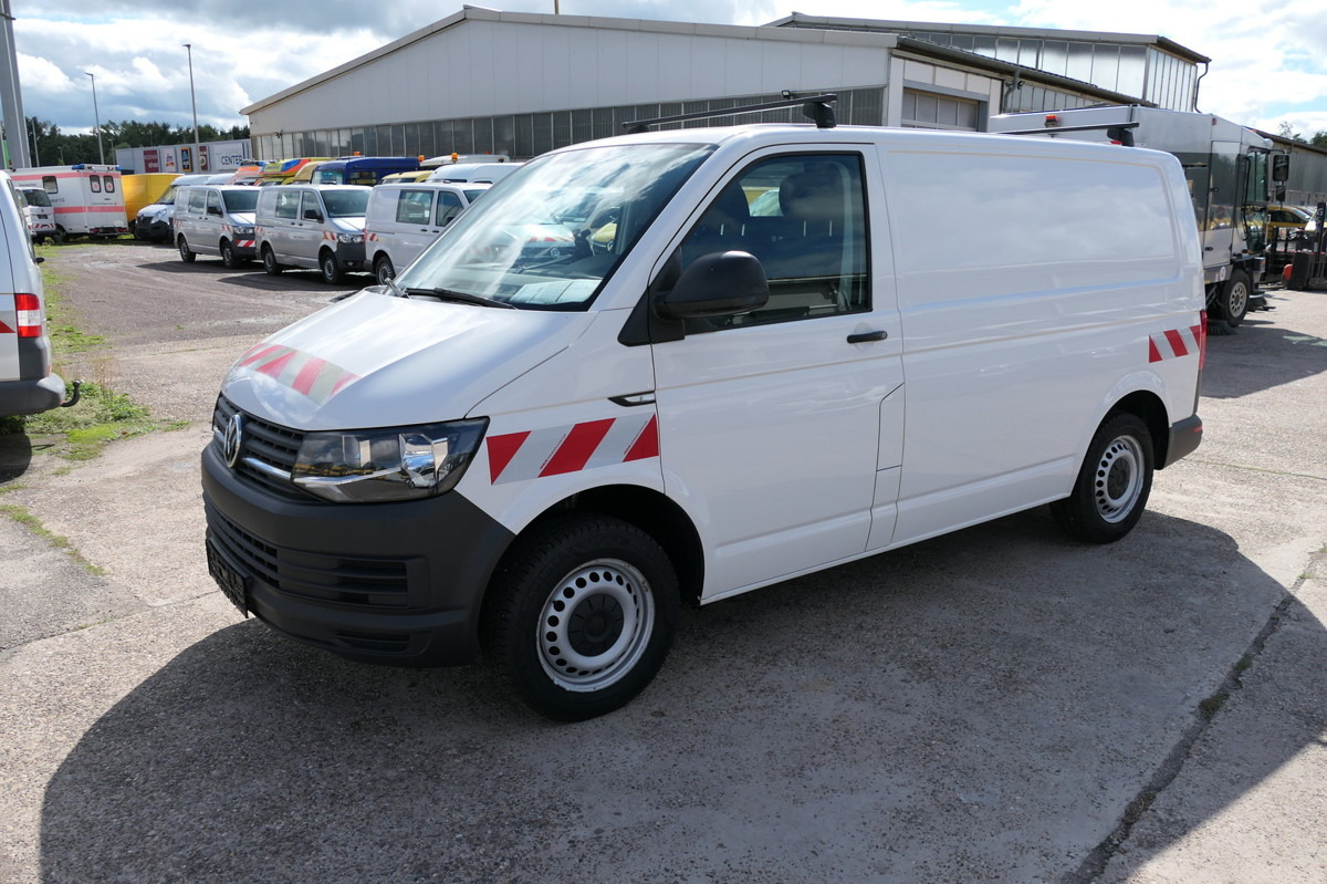 VW T6 Transporter 2.0 TDI 4Motion 3Sitzer KLIMA AHK - Små skåpbil: bild 2 VW T6 Transporter 2.0 TDI 4Motion 3Sitzer KLIMA AHK - Små skåpbil: bild 2