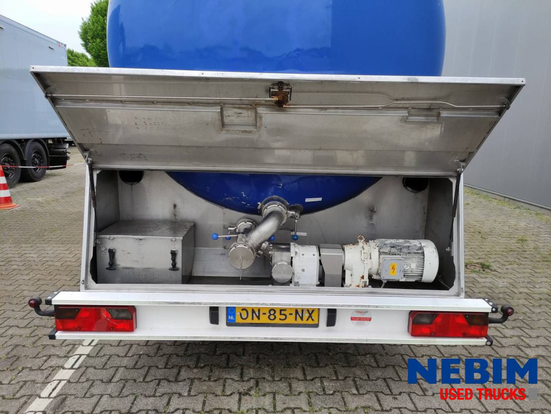 Feldbinder TSA 33.3-3 Unibloc pump electr - 3 comp. 8.000 / 2 2.500 / 3.000 Ltr. - Tanktrailer: bild 4 Feldbinder TSA 33.3-3 Unibloc pump electr - 3 comp. 8.000 / 2 2.500 / 3.000 Ltr. - Tanktrailer: bild 4
