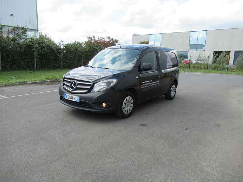 Mercedes-Benz Citan 111 - Skåpbil: bild 1 Mercedes-Benz Citan 111 - Skåpbil: bild 1