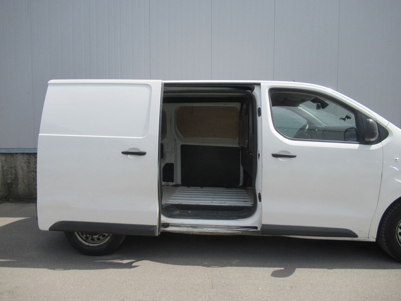 Opel Vivaro - Skåpbil: bild 3 Opel Vivaro - Skåpbil: bild 3