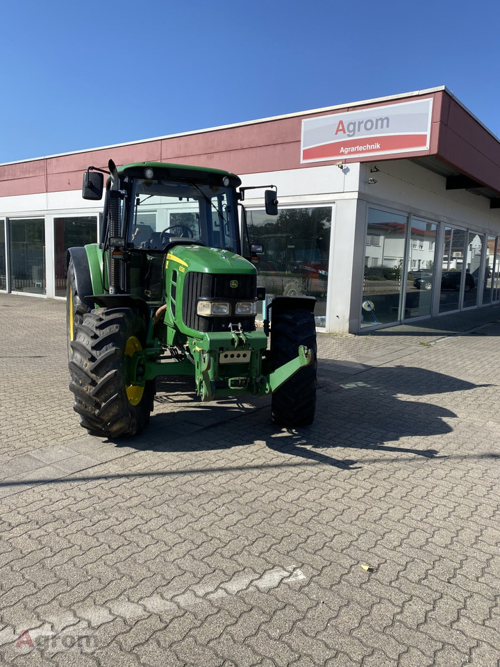 John Deere 6330 Standard - Traktor: bild 4 John Deere 6330 Standard - Traktor: bild 4