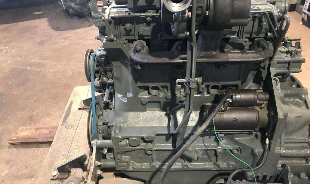 -Kita- DEUTZ BF4M1013C - Motor för Lantbruksmaskiner: bild 1 -Kita- DEUTZ BF4M1013C - Motor för Lantbruksmaskiner: bild 1