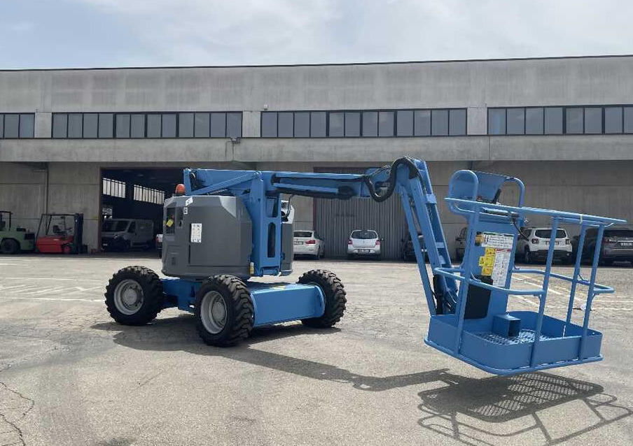 GENIE Z 34/22 (4x4) - Bomlift: bild 3 GENIE Z 34/22 (4x4) - Bomlift: bild 3