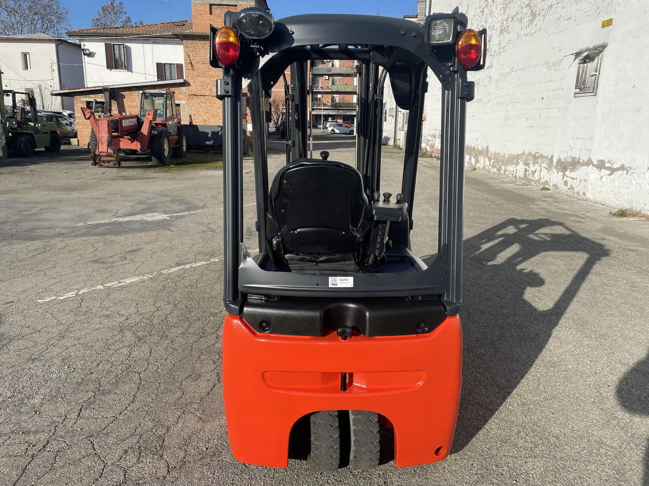 LINDE E 16 C-01 (batt. 2017) - Eltruck: bild 3 LINDE E 16 C-01 (batt. 2017) - Eltruck: bild 3