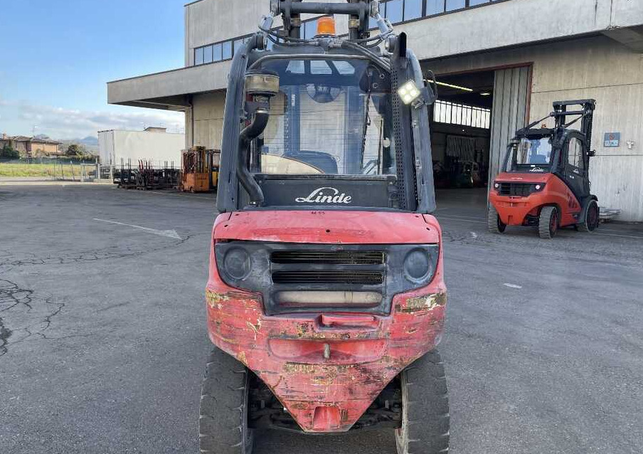 Linde H 30 D/393 - Dieseltruck: bild 3 Linde H 30 D/393 - Dieseltruck: bild 3