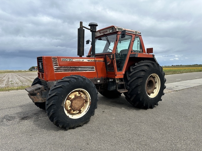 Fiat 160-90 DT - Traktor: bild 1 Fiat 160-90 DT - Traktor: bild 1