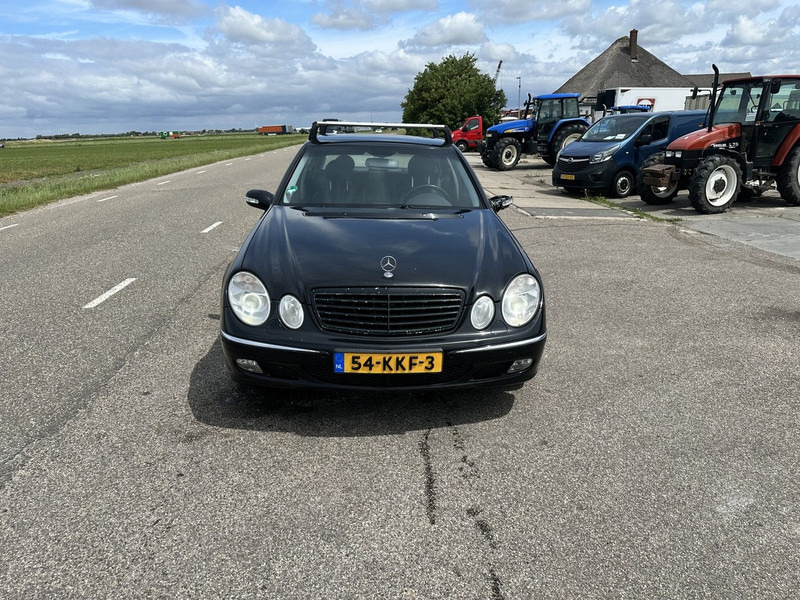 Mercedes-Benz E-Klasse 240 - Personbil: bild 2 Mercedes-Benz E-Klasse 240 - Personbil: bild 2